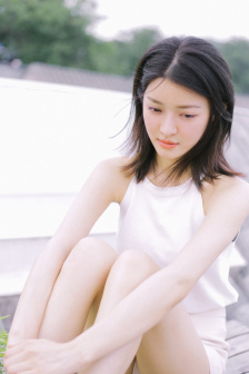 妈妈的朋友1完整视频有翻译蘑菇